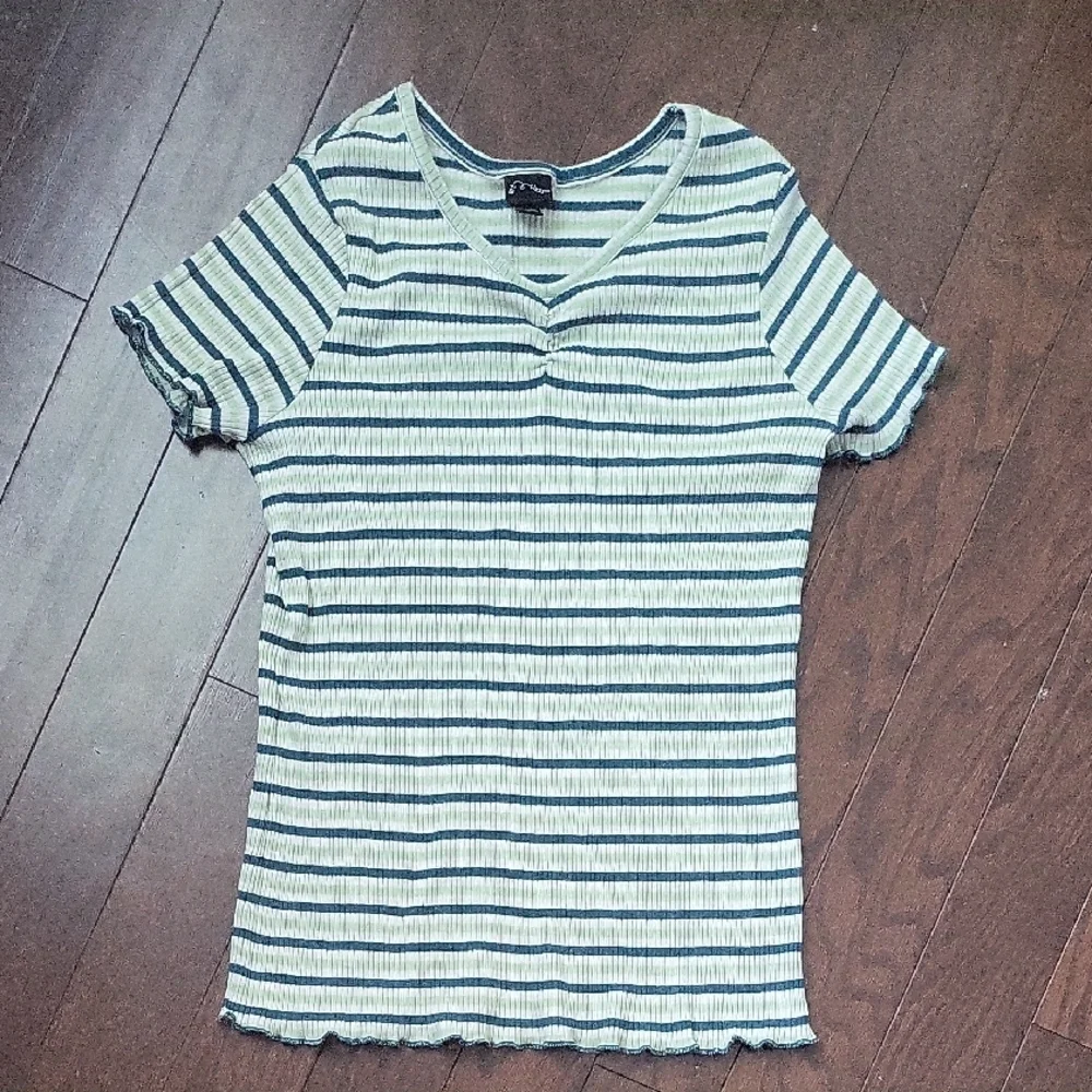 Art Class Black and White Fitted Ribbed Short Sleeve Tee